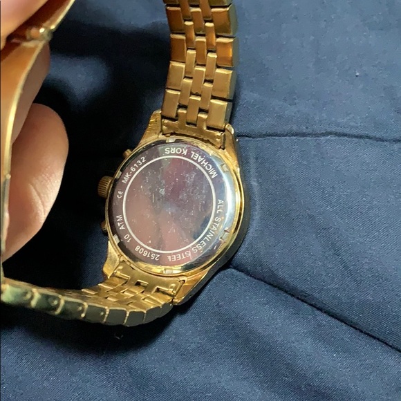 MK watch - Picture 2 of 2